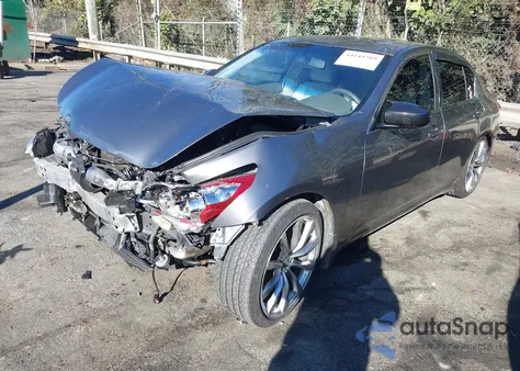 2013 Infiniti G37 Journey z USA, uszkodzony, nr VIN JN1CV6AP3DM304759